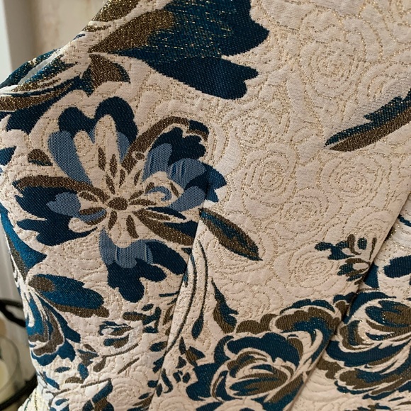 XScape size 4 short formal dress - Picture 3 of 7